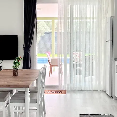 Villa Osman Aga Muestakil Goecek Siralibuek Villalari